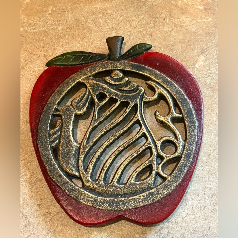 Vtg Farmhouse Cast Iron Cutout Red Apple With Teapot Goose Spout Trivet